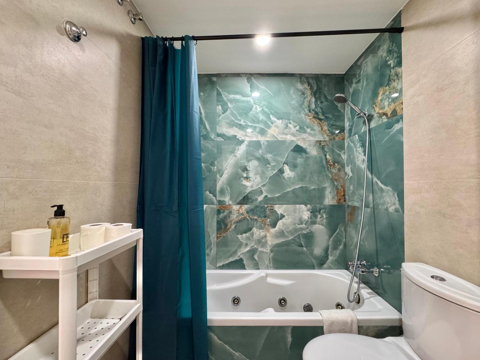 Apartmán Lafrenchtouch - Torrequebrada 2Dorm Cerca Playa Benalmádena Exteriér fotografie